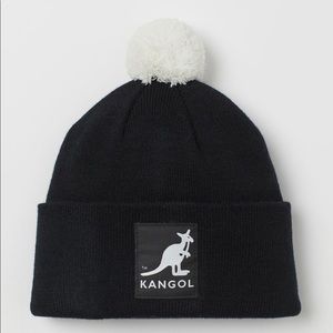 BNWT Black and White Kangol x H&M PomPom Hat